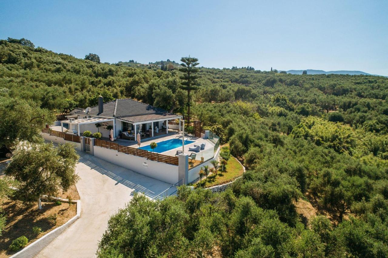 Villa Venia - Cozy Escape With Scenic Sew View, By Zantewize Tragaki Luaran gambar
