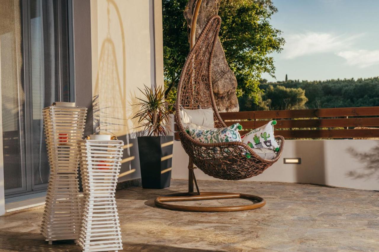 Villa Venia - Cozy Escape With Scenic Sew View, By Zantewize Tragaki Luaran gambar